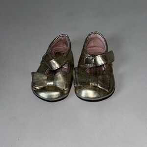 Metallic Gold Bow baby shoes